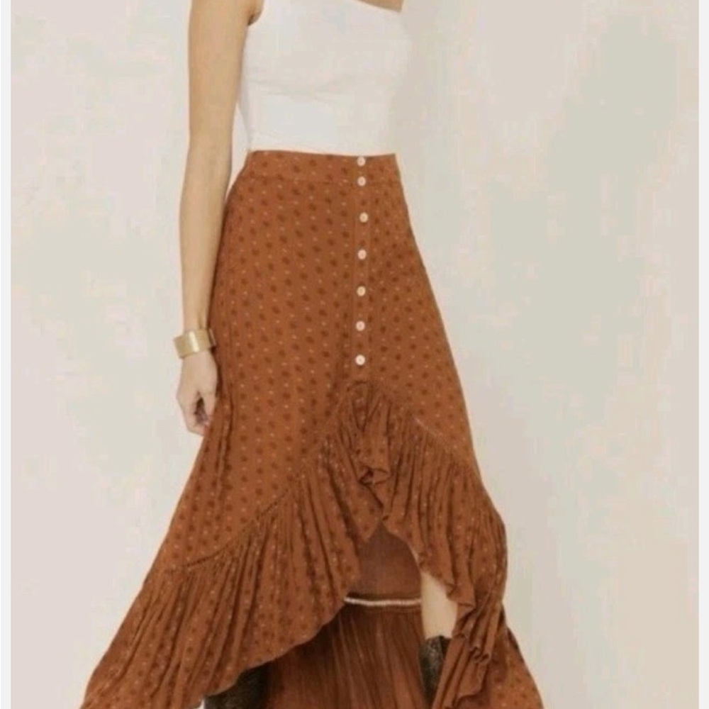 Shaynne  Brown Ruffled asymmetrical Skirt